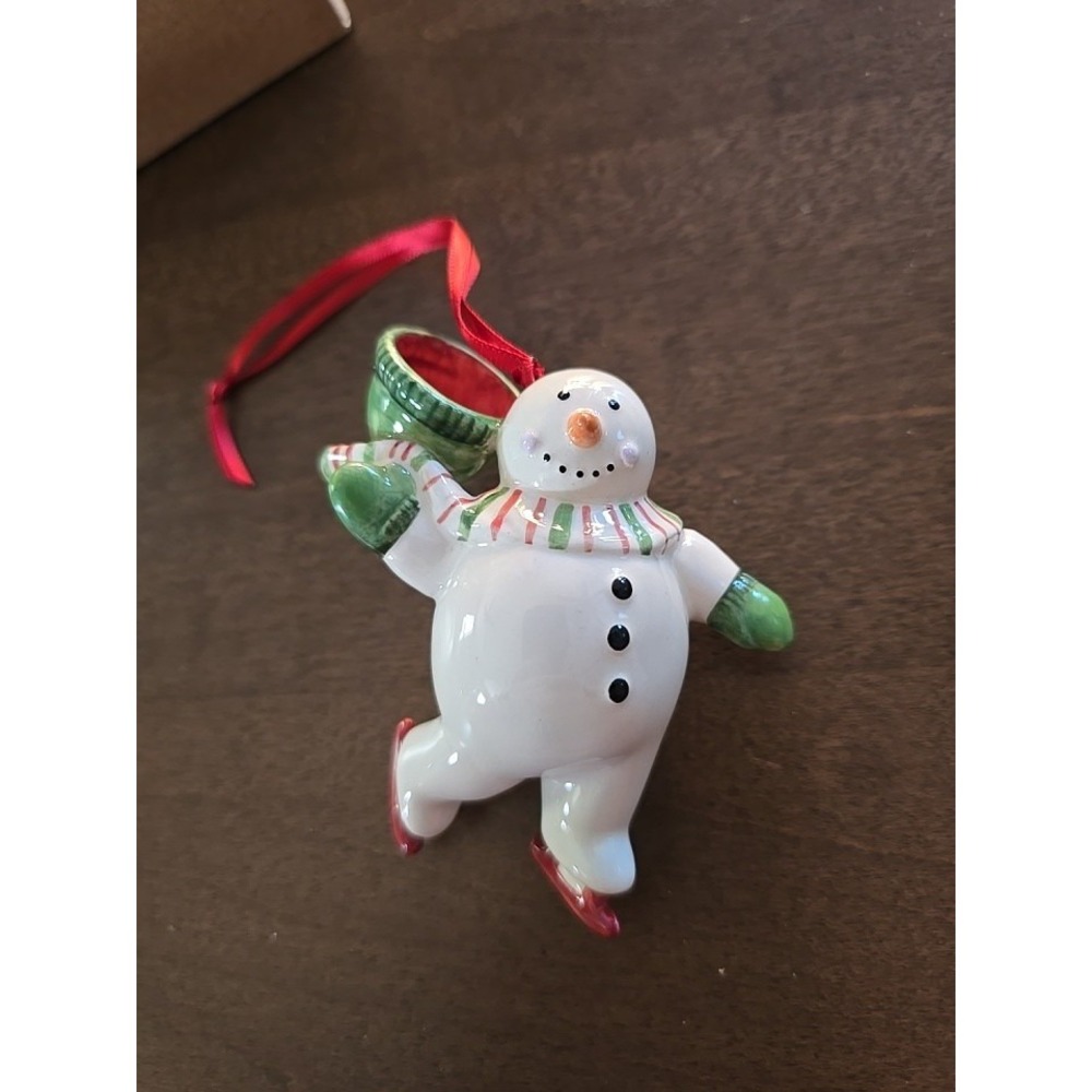 Longaberger‎ Ornament Snowman Skating BLUSTER SKATING 2004 Ceramic